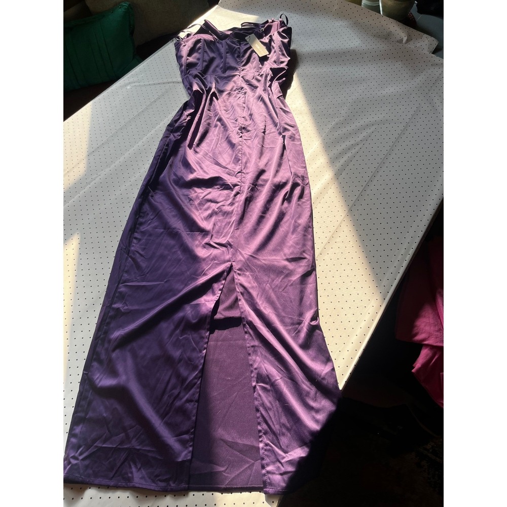 Fashion Nova Violet Satin Gown Purple Corset Maxi Dress‎ Formal Slit MD8703FN L - Picture 6 of 8